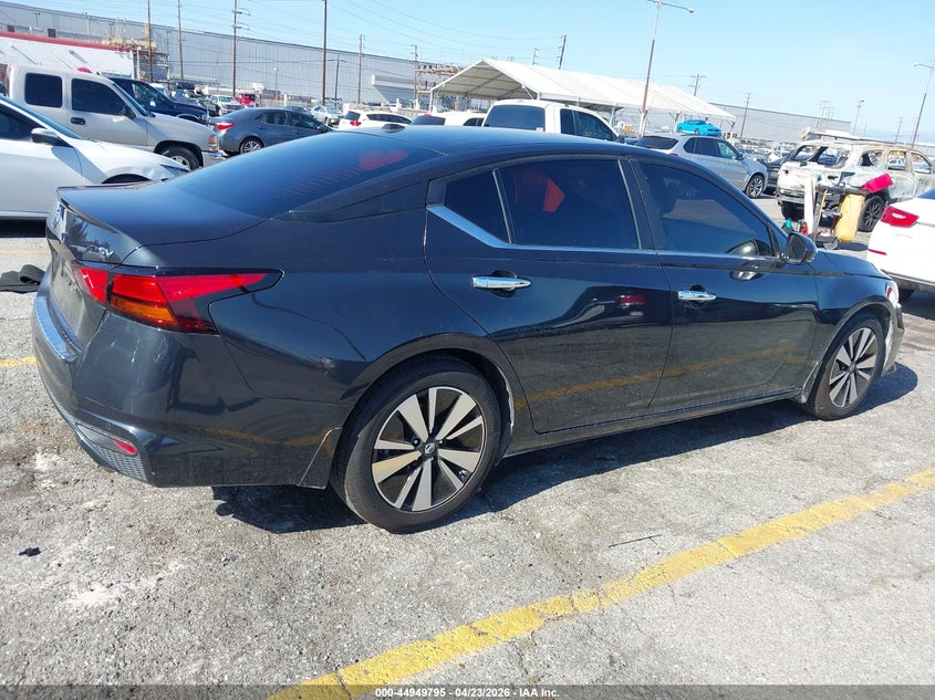 2021 Nissan Altima Sv Fwd