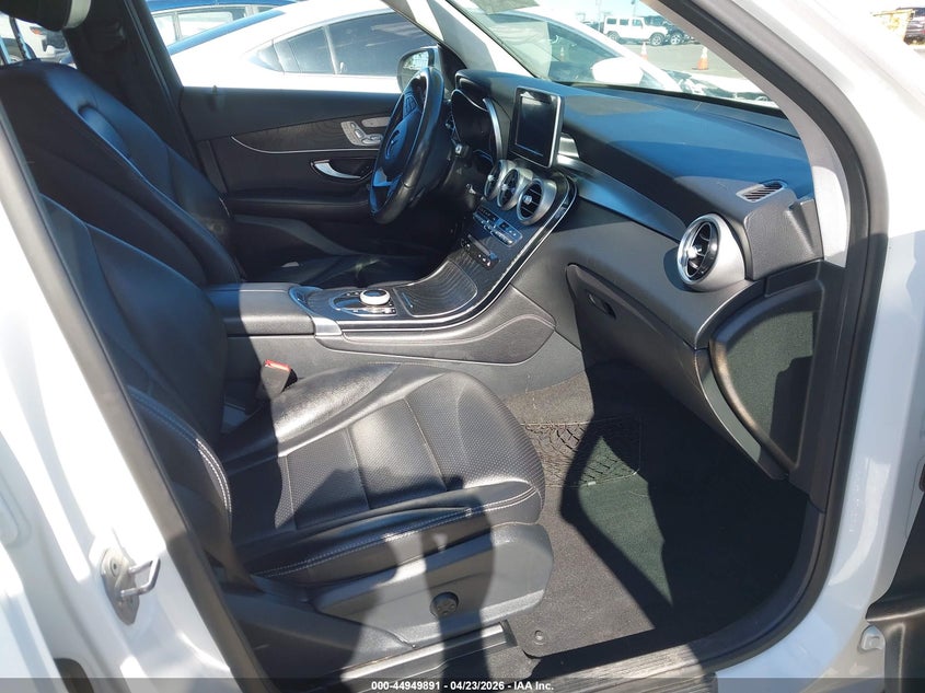 2017 Mercedes-Benz Glc 300