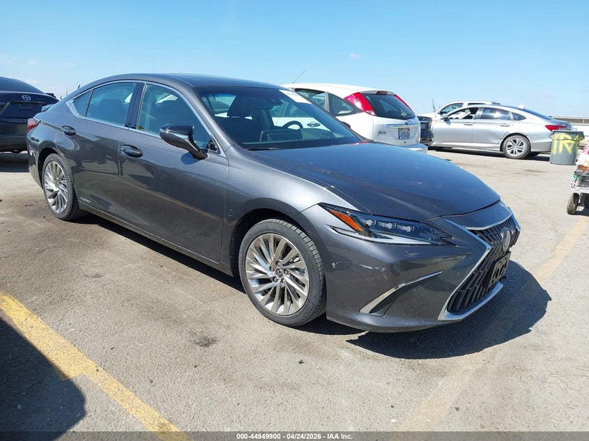 2022 Lexus Es 300H Luxury