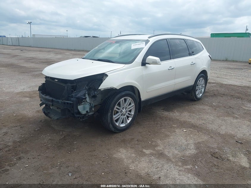2014 CHEVROLET TRAVERSE auction photo 2