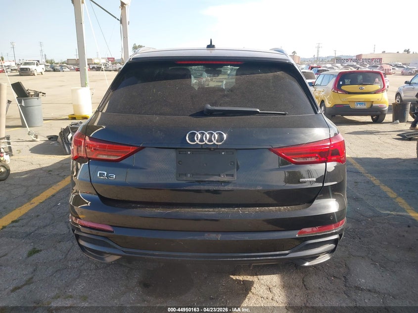2020 Audi Q3 Premium Plus 45 Tfsi S Line Quattro Tiptronic VIN: WA1EECF30L1060184 Lot: 44950163