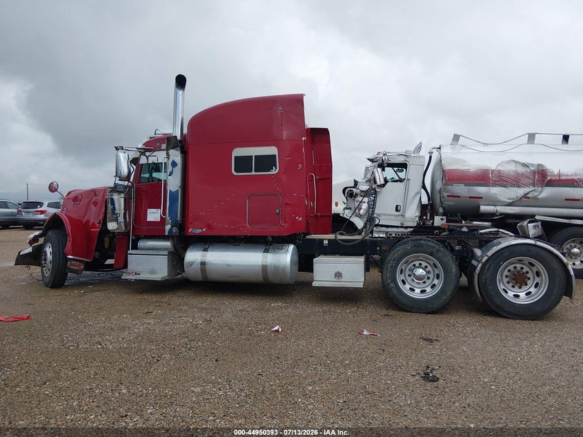 2010 OTHER PETERBILT 389 TRUCK N/A