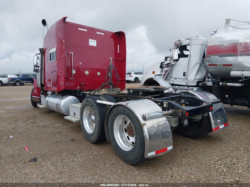 2010 OTHER PETERBILT 389 TRUCK N/A