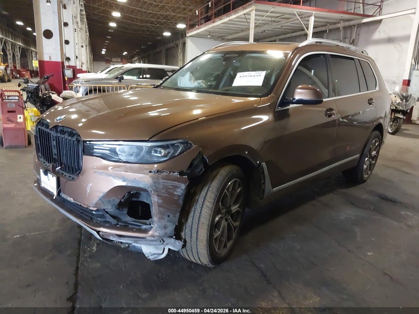 2019 BMW X7 auction photo 2
