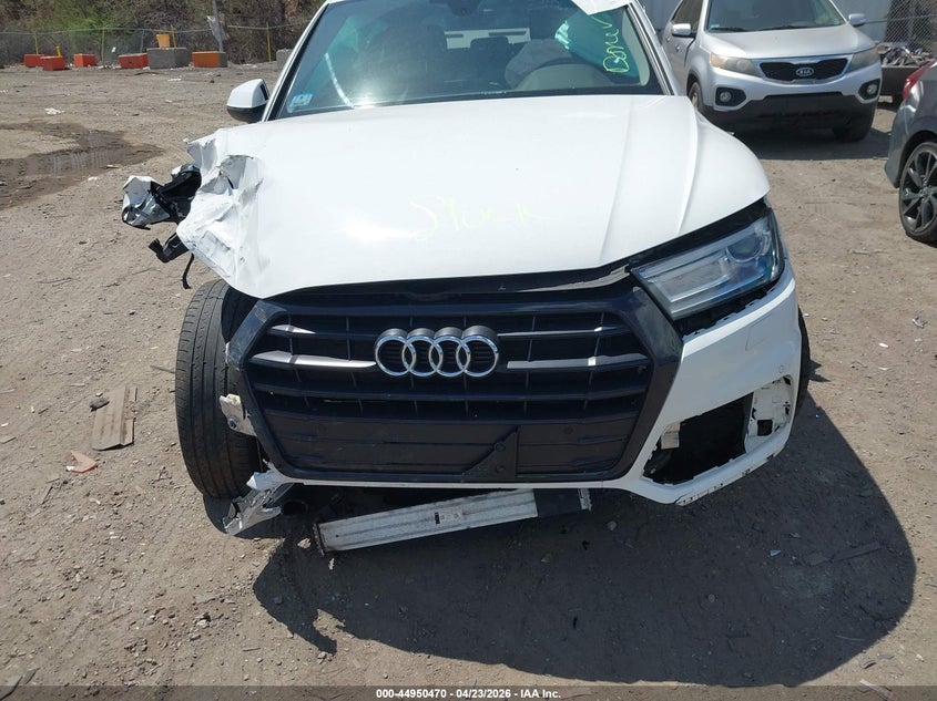 2020 Audi Q5 Premium 45 Tfsi Quattro S Tronic VIN: WA1ANAFY8L2069742 Lot: 44950470