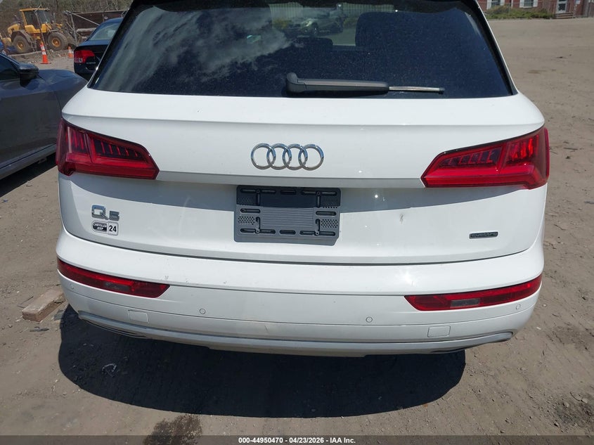 2020 Audi Q5 Premium 45 Tfsi Quattro S Tronic VIN: WA1ANAFY8L2069742 Lot: 44950470