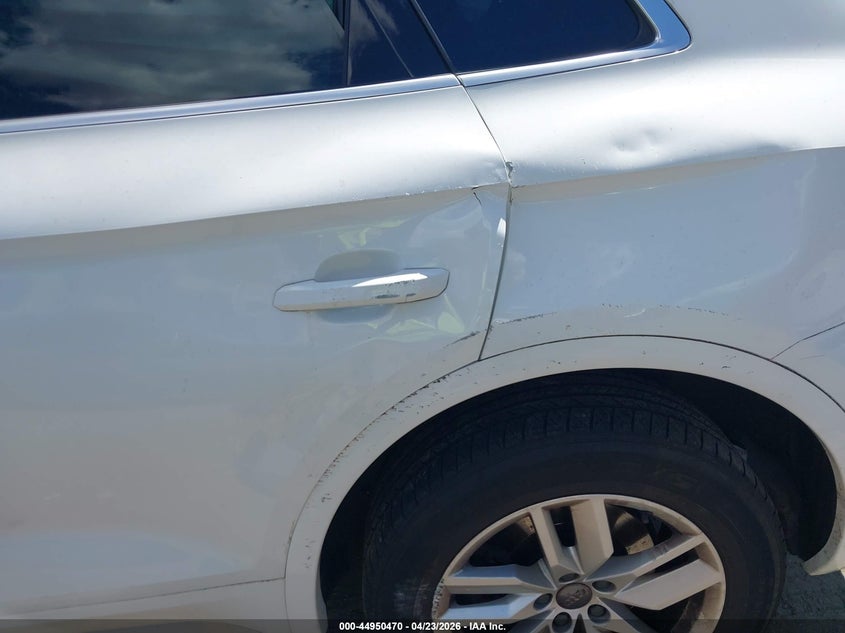 2020 Audi Q5 Premium 45 Tfsi Quattro S Tronic VIN: WA1ANAFY8L2069742 Lot: 44950470