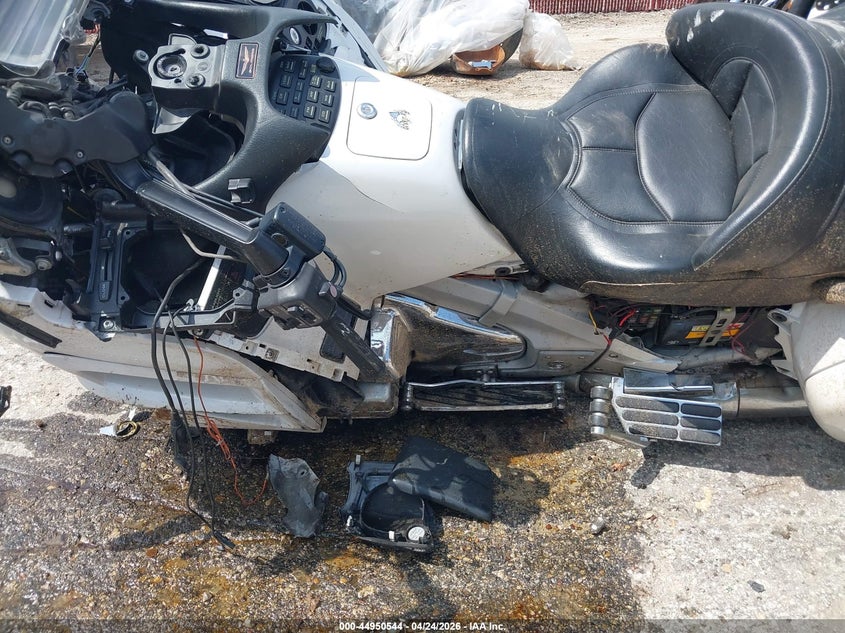 2008 Honda Gl1800 VIN: 1HFSC47H38A712744 Lot: 44950544