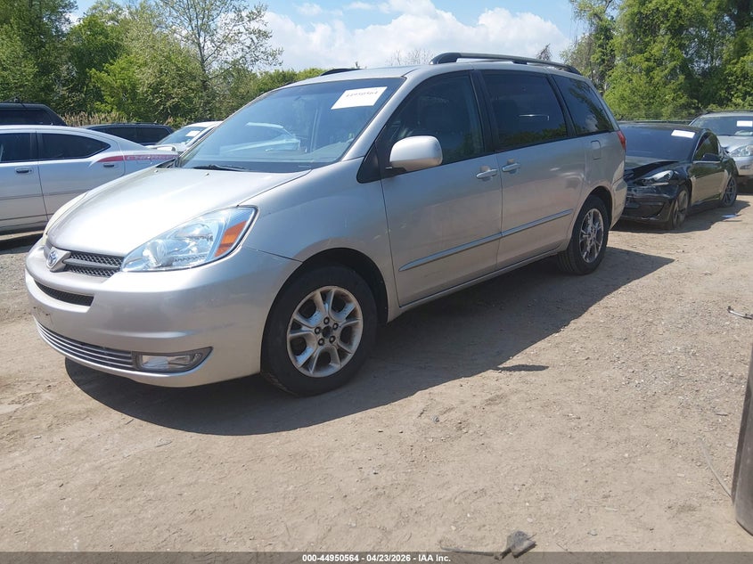 2005 Toyota Sienna Xle