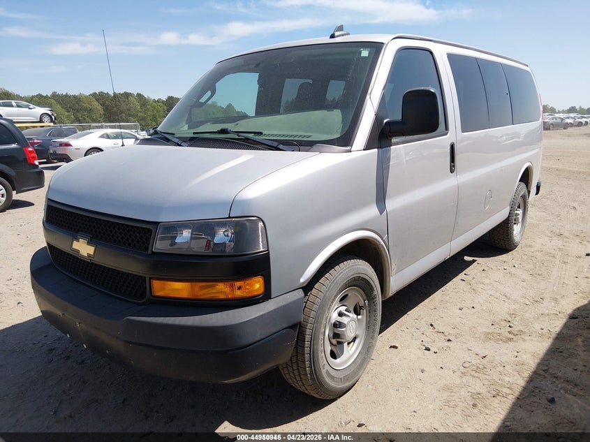 2019 Chevrolet Express 2500 Ls