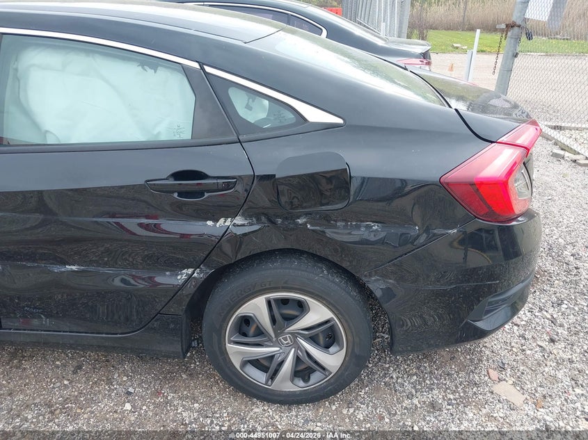 VIN 2HGFC2F62LH504172 2020 HONDA CIVIC LX