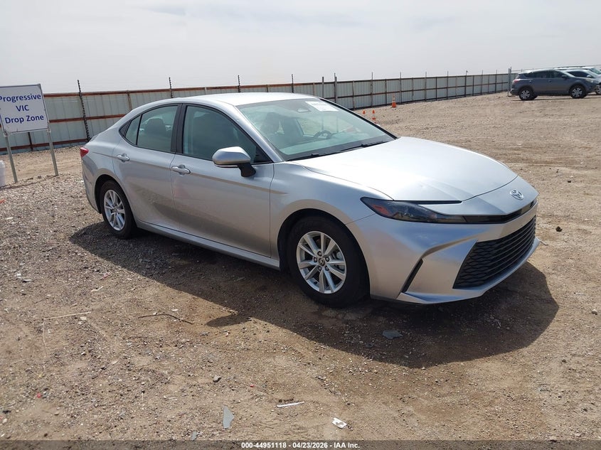 2025 Toyota Camry Le