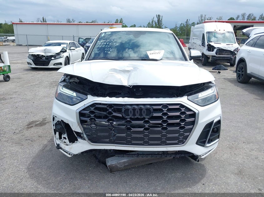 2022 Audi Sq5 Premium Tfsi Quattro Tiptronic VIN: WA1A4AFY6N2044781 Lot: 44951198