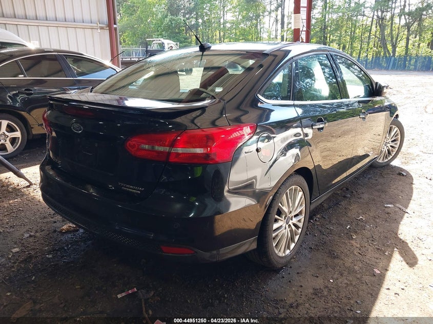 Vin: 1fadp3j24fl293686, lot: 45448651, ford focus titanium 20154