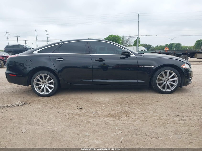 2013 Jaguar Xj VIN: SAJWA1C79D8V39974 Lot: 45323734