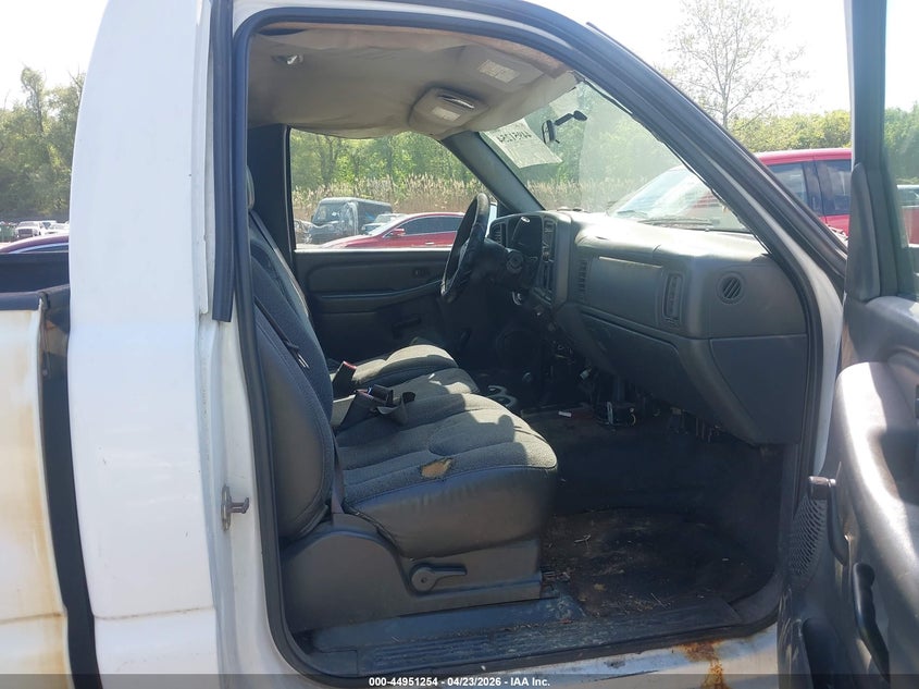 2007 GMC Sierra 2500Hd Classic Work Truck