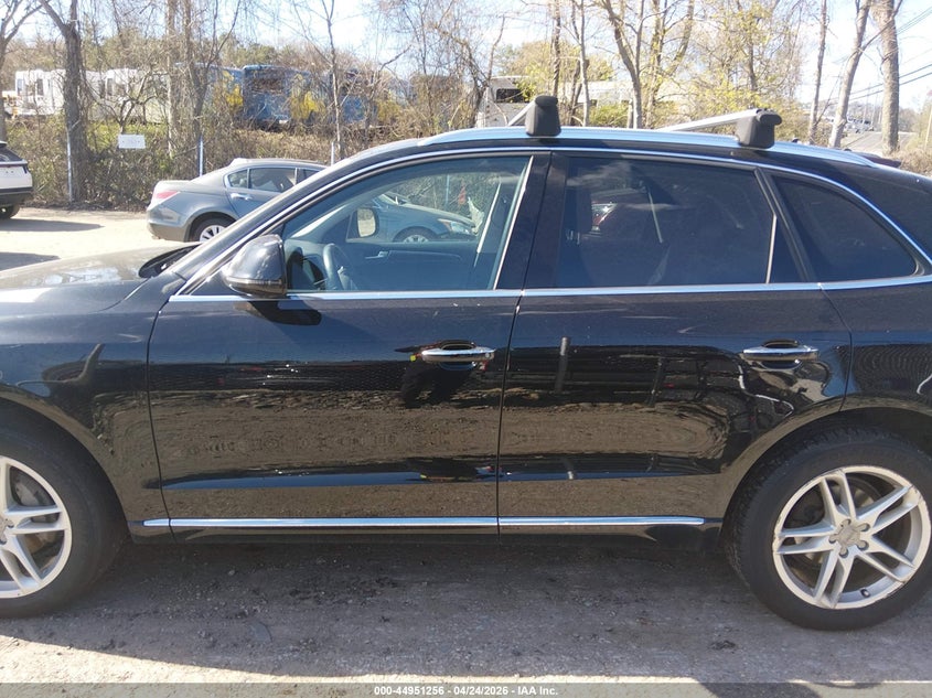 2017 Audi Q5 2.0T Premium VIN: WA1C2AFP8HA096932 Lot: 44951256