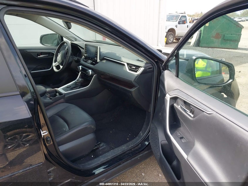 VIN 4T3D6RFV6MU053083 2021 TOYOTA RAV4 HYBRID LIMITED
