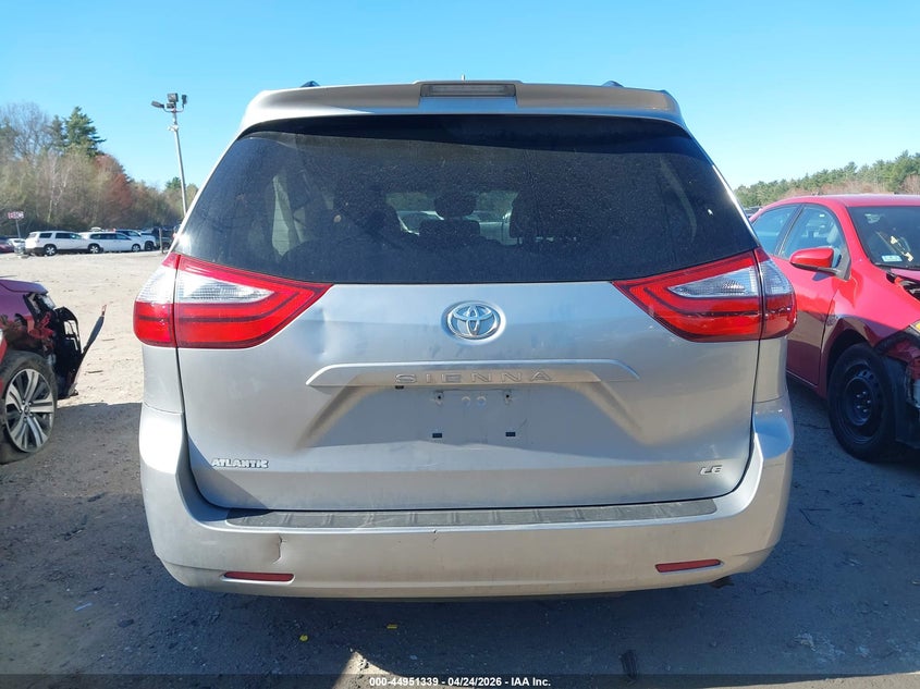 VIN 5TDKZ3DC6JS902378 2018 TOYOTA SIENNA LE 8 PASSENGER