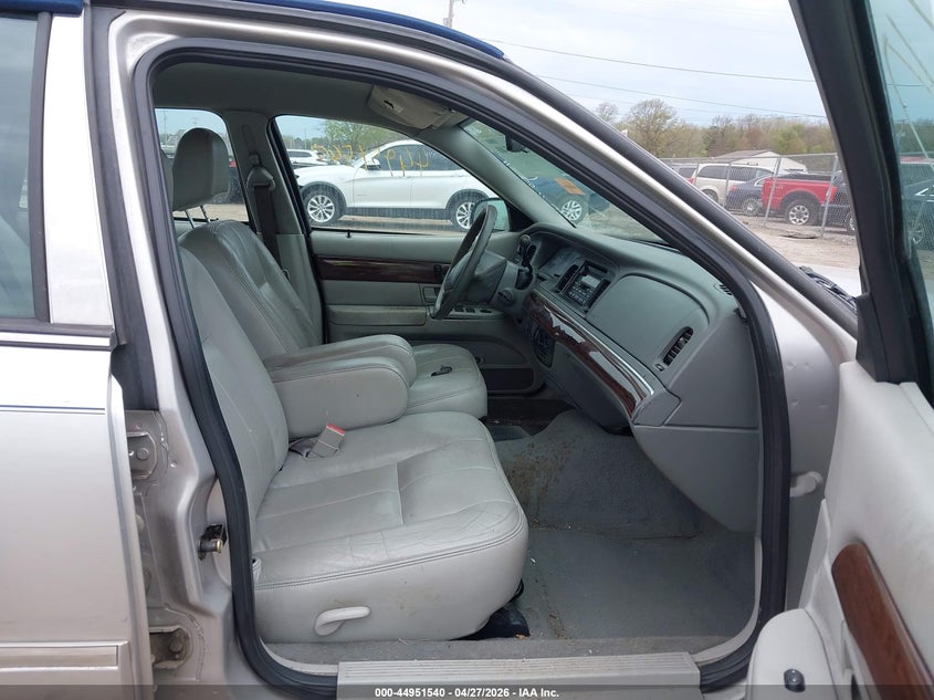 2004 MERCURY GRAND MARQUIS auction photo 5