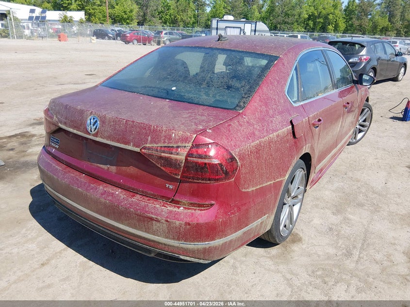 2017 Volkswagen Passat 1.8T R-Line
