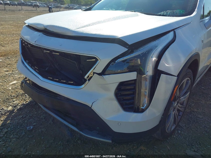 2019 CADILLAC XT4 auction photo 6