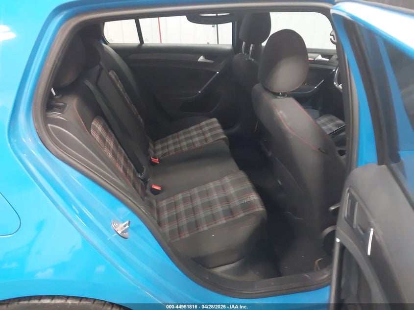 2019 Volkswagen Golf Gti 2.0T Autobahn/2.0T Rabbit Edition/2.0T S/2.0T Se VIN: 3VW5T7AU1KM016678 Lot: 44951816