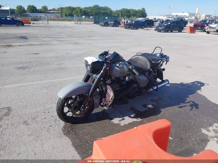 2024 HARLEY-DAVIDSON ROAD KING SPORT_BIKE 2