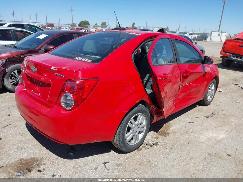 2012 Chevrolet SONIC 1.8 2ls Red Lot 111044951895 Vin 1G1JA5SH2C4199396