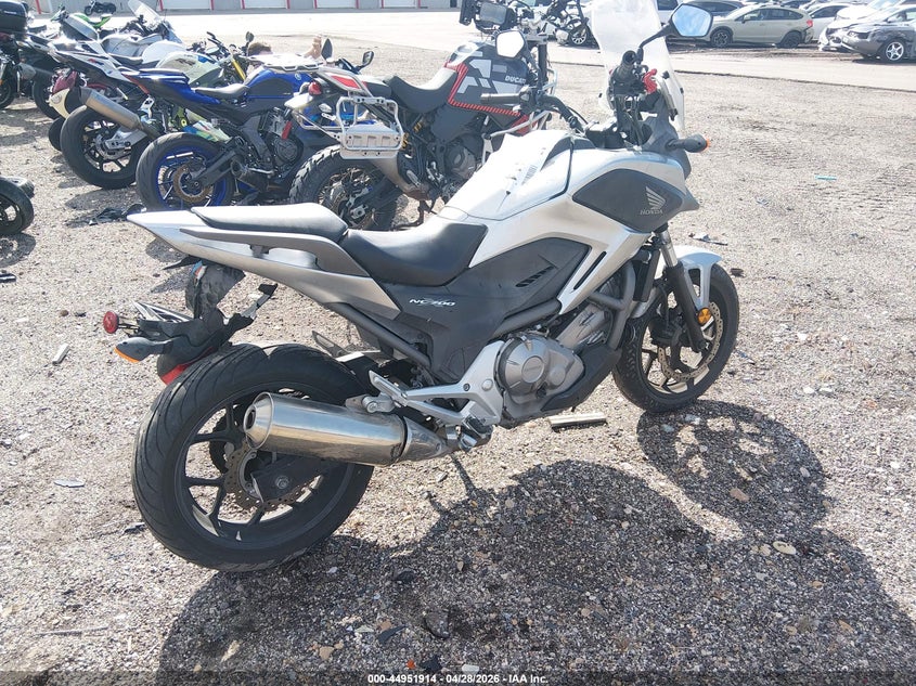 2012 Honda Nc Nc700X silver Lot 111044951914 Vin JH2RC6353CK001944