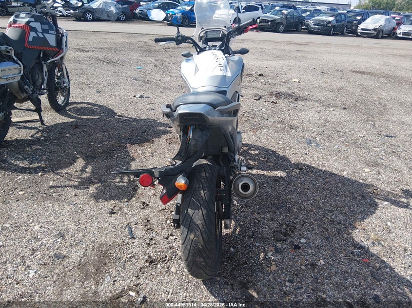 2012 Honda Nc Nc700X silver Lot 111044951914 Vin JH2RC6353CK001944