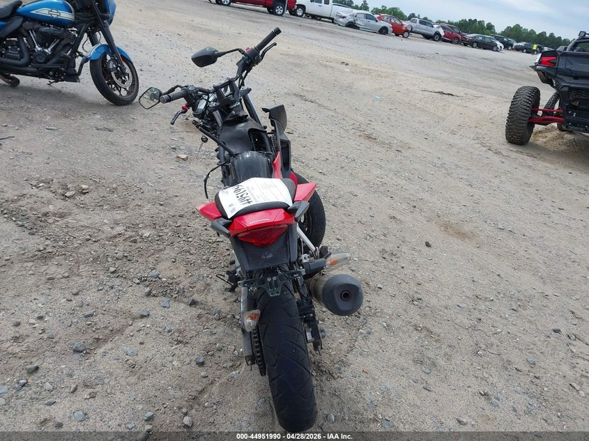 2015 Honda Cb300 F VIN: MLHNC5219F5100459 Lot: 44951990