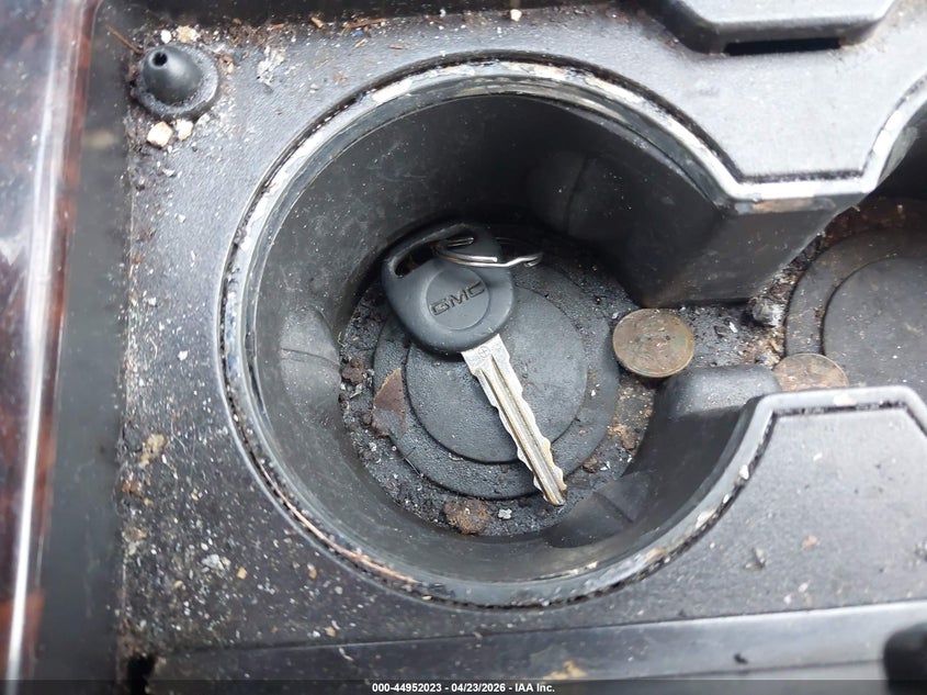 2007 GMC Yukon Denali VIN: 1GKFK63837J139332 Lot: 44952023