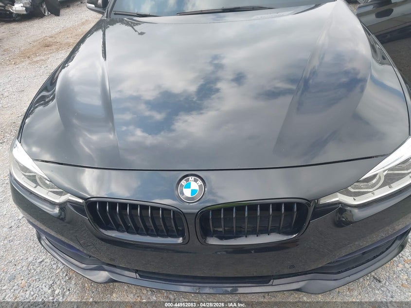 2016 BMW 330E auction photo 6