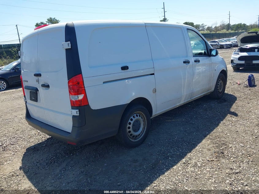2018 Mercedes-Benz Metris