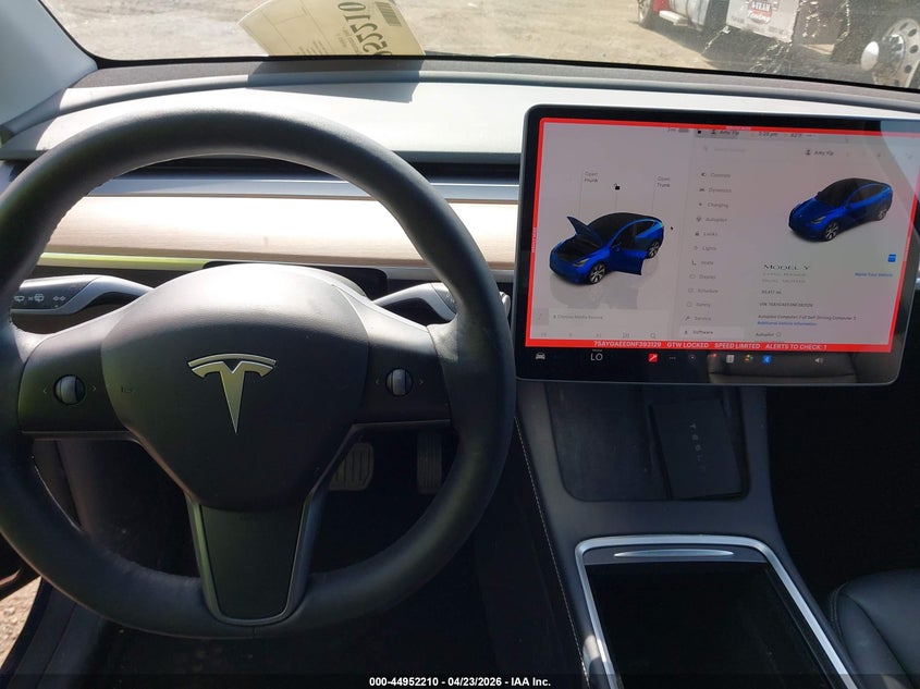 2022 Tesla Model Y Long Range Dual Motor All-Wheel Drive VIN: 7SAYGAEE0NF393129 Lot: 44952210
