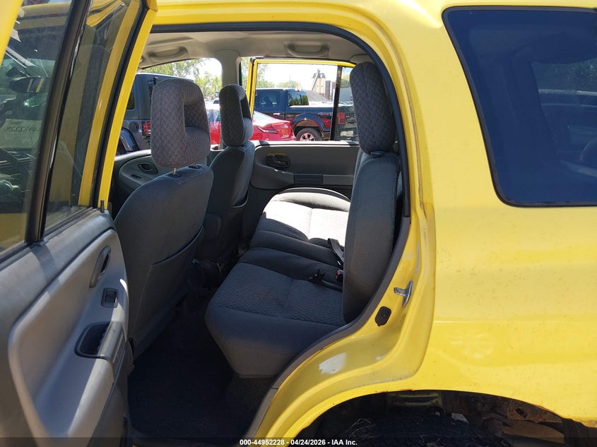 2004 Chevrolet Tracker VIN: 2CNBJ134346912477 Lot: 44952228