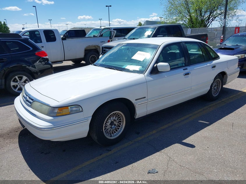 1995 Ford Crown Victoria Lx