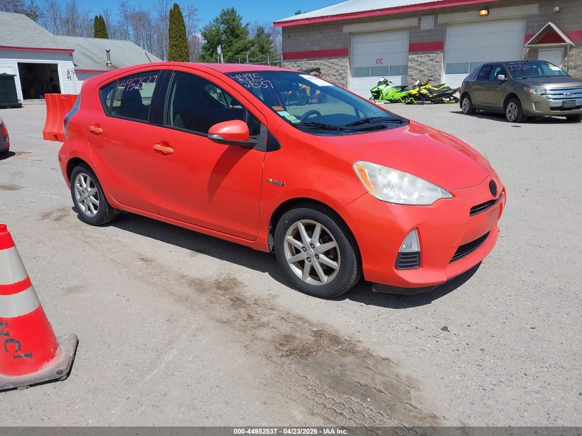 2013 TOYOTA PRIUS C THREE