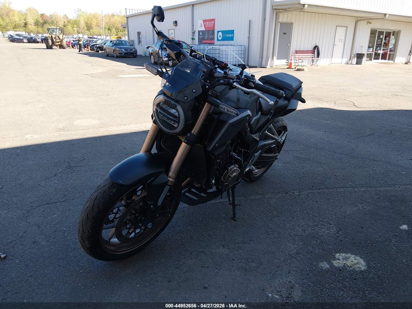 VIN MLHRH0257P5400107 2023 HONDA CB650 RA