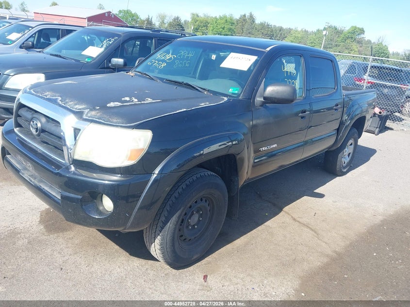 2005 Toyota Tacoma Base V6