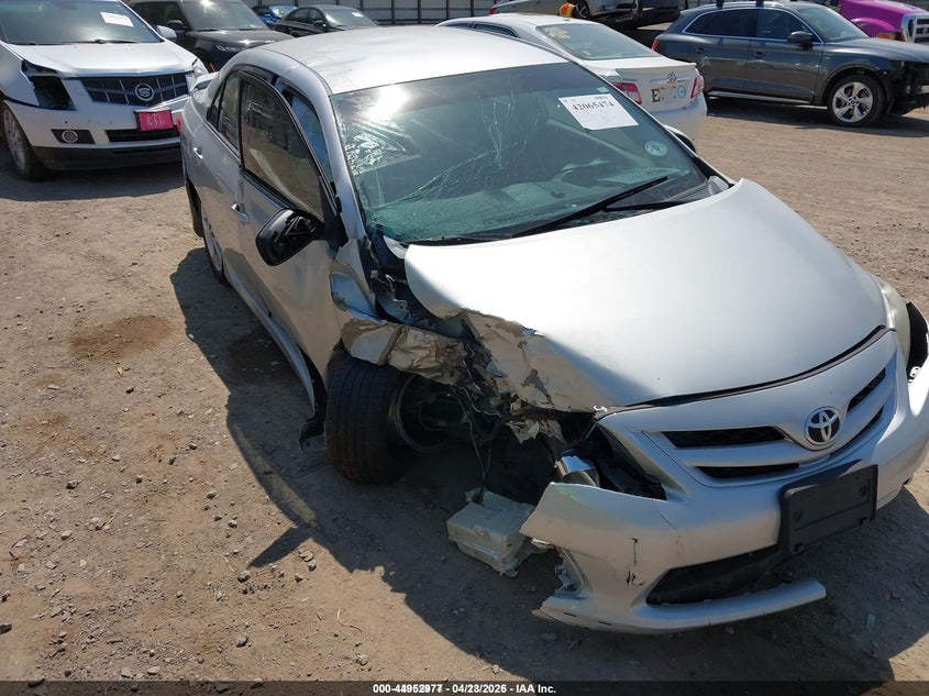 2013 TOYOTA COROLLA auction photo 6