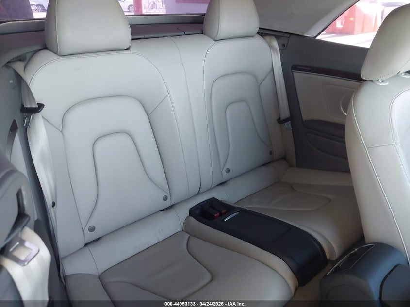 2011 Audi A5 2.0T Prestige VIN: WAUTFAFH3BN016744 Lot: 44953133