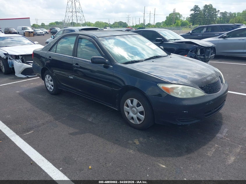2002 TOYOTA CAMRY LE