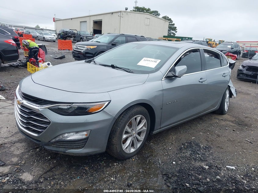 2024 CHEVROLET MALIBU auction photo 2