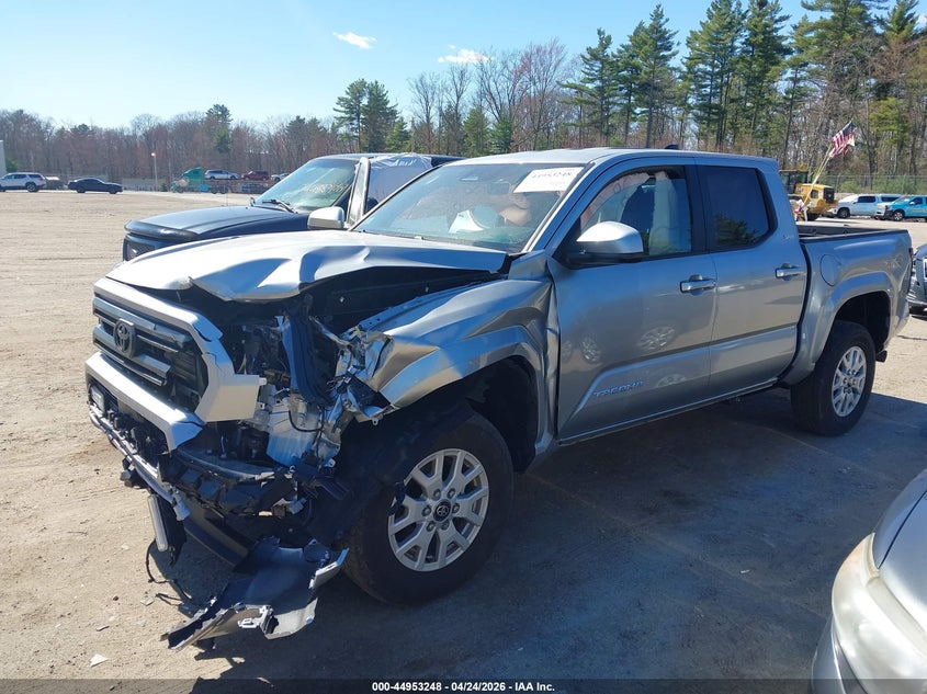 2025 Toyota Tacoma Sr5 3TMLB5JN8SM197658 photo 1