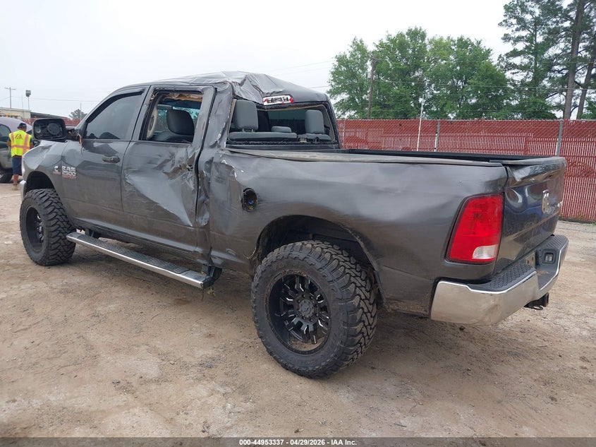 Vin: 3c6ur5clxjg416474, lot: 45450738, ram 2500 tradesman  4x4 6'4 box 20183