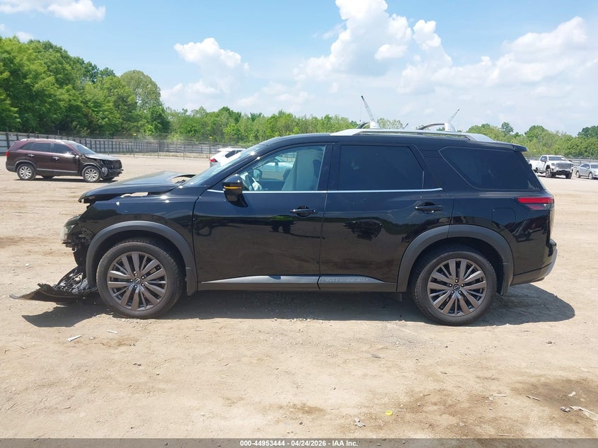 AtlanticExpress - Nissan Pathfinder