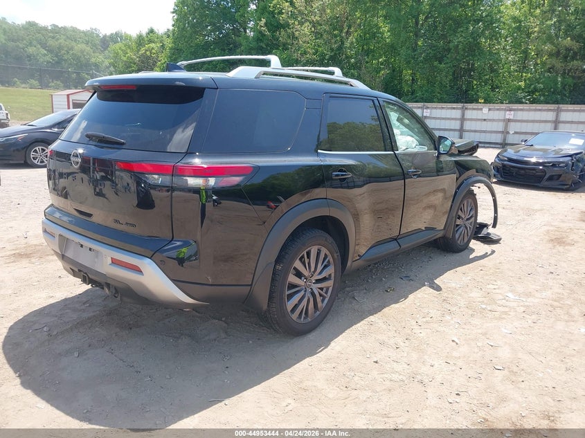 AtlanticExpress - Nissan Pathfinder