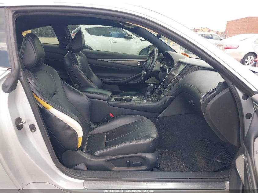 2017 INFINITI Q60 auction photo 5